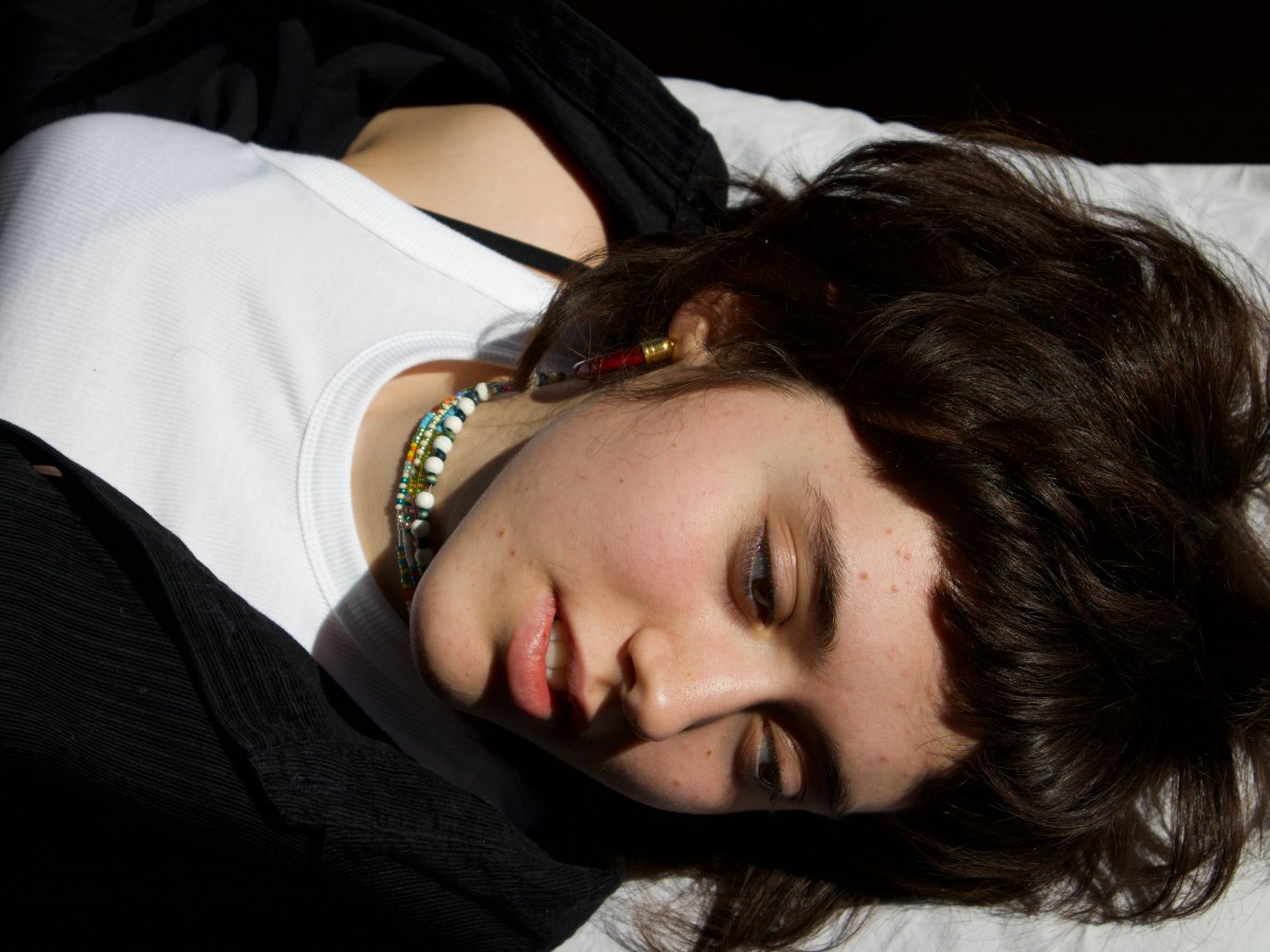 LEA ROSSI – Deutschland zieh den Stock aus dem Arsch!